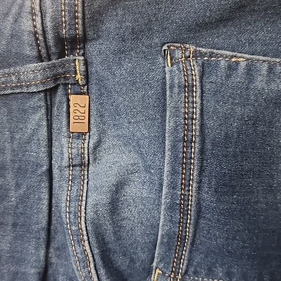 Womens 1822 Crop Jeans - Picture 4 of 5